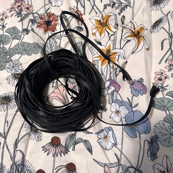 100ft Ethernet flat cable - Picture 2 of 2